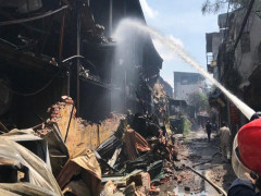 Bộ Y tế cảnh báo về sức khỏe của người dân sau vụ cháy Công ty Rạng Đông