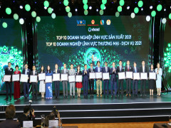Vinamilk 6 liên tiếp được vinh danh trong Top 10 danh nghiệp phát triển bền vững nhất Việt  Nam
