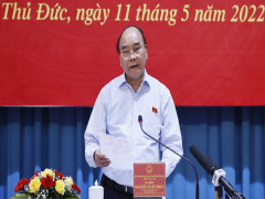 Chủ tịch nước tiếp xúc cử tri Tp Hồ Chí Minh