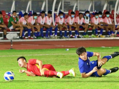 U19 Việt Nam - U19 Thái Lan: Oan gia ngõ hẹp