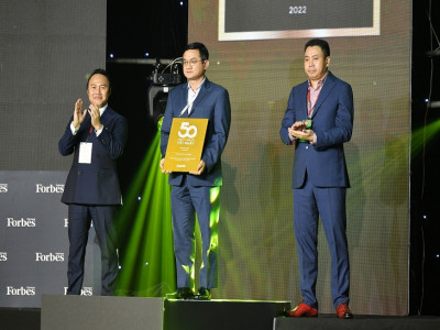 Top 50 công ty niêm yết tốt nhất Việt Nam của Forbes gọi tên Vinamilk năm thứ 10 liên tiếp
