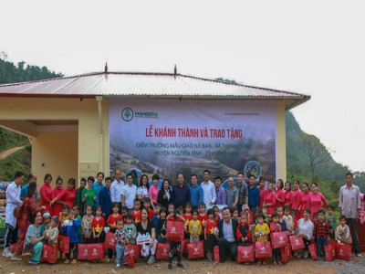 HanoiBA: Lễ khánh thành và trao tặng điểm trường mầm non Nà Bản, xã Nguyên Bình tỉnh Cao Bằng