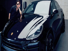 Video: Nam diễn viên Tuấn Trần nhận bàn giao xe Porsche Macan 2022 sau 1 năm đặt hàng, giá từ 2,9 tỷ đồng