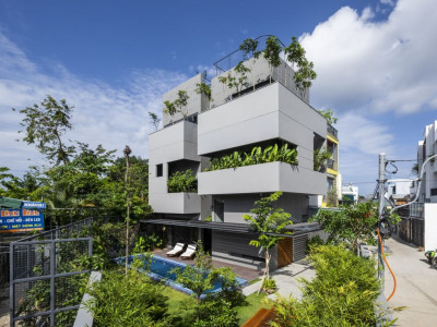 Nhà phố chỉ 80m2 thiết kế như khu nghỉ dưỡng xanh ở tại Nha Trang