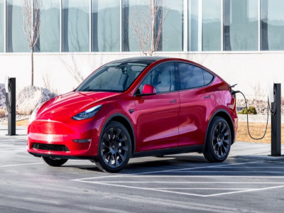Tesla Model Y - ô tô điện có kích thước và giá bán như VinFast VF8 - chính thức ra mắt Thái Lan
