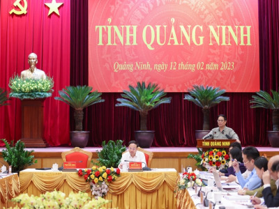 Thủ tướng: Quảng Ninh phải vươn lên tầm cao mới, phát triển giàu có và sạch đẹp