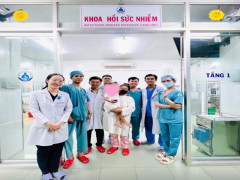Bệnh viện Nhi đồng 1 : Cứu sống bé gái nguy kỊch vì bệnh sốt mò- ca đầu tiên tại Miền Nam