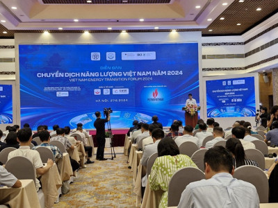 Diễn đàn Chuyển dịch năng lượng Việt Nam năm 2024: Đảm bảo an ninh năng lượng, bảo vệ môi trường và thúc đẩy phát triển kinh tế - xã hội bền vững