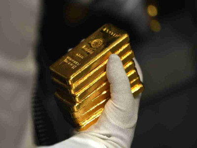 Một tập đoàn vừa ra thông báo cổ đông có cơ hội nhận 1 lượng vàng khi tham dự ĐHĐCĐ thường niên 2024
