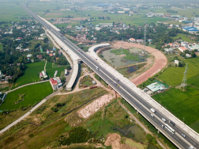 Cần hơn 174.000 tỉ xây nút giao, đường kết nối với cao tốc