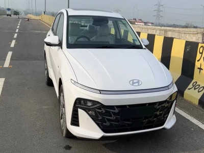 Hyundai Accent bản mới chạy thử không ngụy trang tại Việt Nam, ngày ra mắt đã cận kề