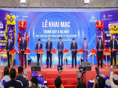 Sự kiện Khai mạc trưng bày sản phẩm Hiệp hội cửa Việt Nam – chi hội TP.HCM khẳng định bước tiến mới của ngành cửa